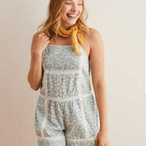 Cute prairie style Aerie romper!